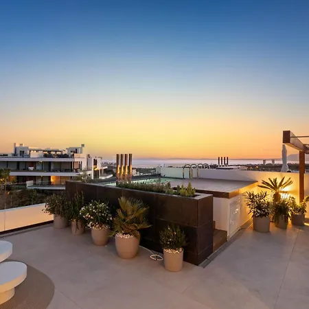 Lägenhet Dunes Penthouse - Brand New, Splendid Rooftop, Pool & Sea View *