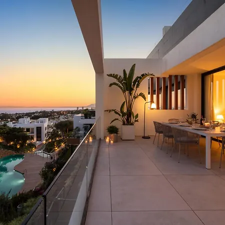 Dunes Penthouse - Brand New, Splendid Rooftop, Pool & Sea View Lägenhet