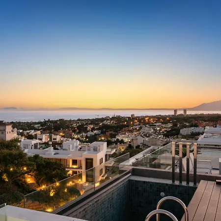 Apartament Dunes Penthouse - Brand New, Splendid Rooftop, Pool & Sea View