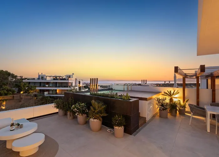 Appartamento Dunes Penthouse - Brand New, Splendid Rooftop, Pool & Sea View *