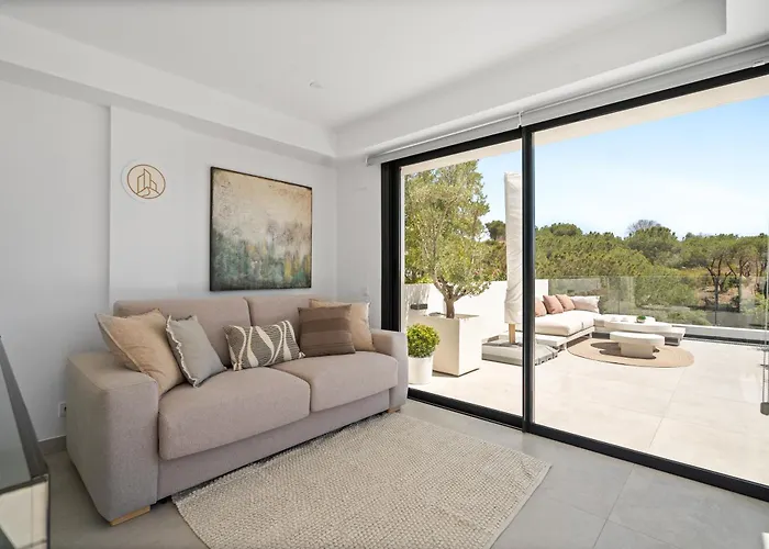 Dunes Penthouse - Brand New, Splendid Rooftop, Pool & Sea View Appartamento