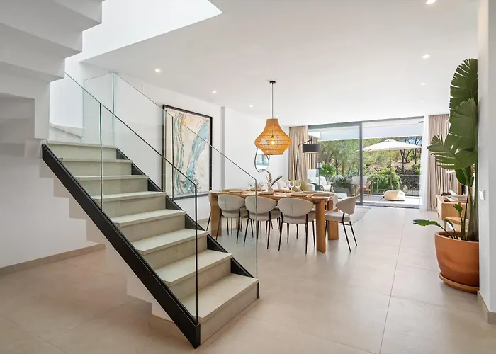 Dunes Penthouse - Brand New, Splendid Rooftop, Pool & Sea View Appartamento Marbella
