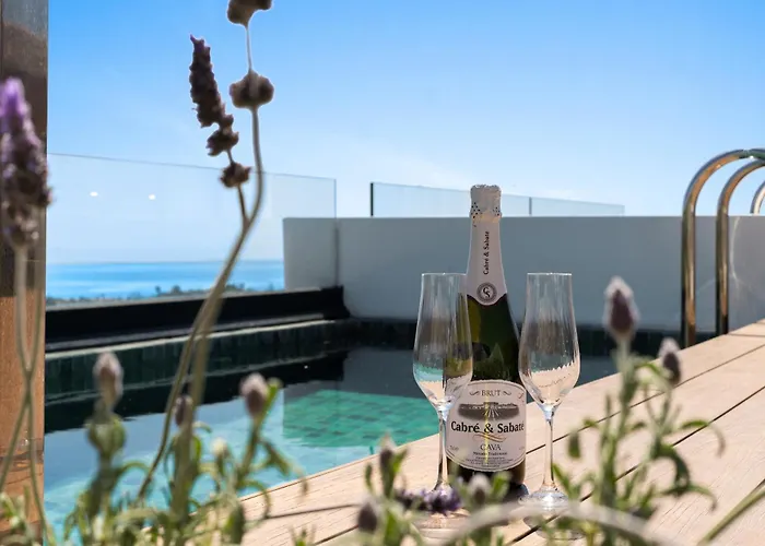 Dunes Penthouse - Brand New, Splendid Rooftop, Pool & Sea View Appartamento *
