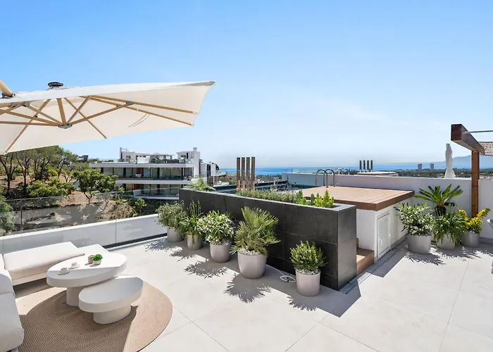 Dunes Penthouse - Brand New, Splendid Rooftop, Pool & Sea View Appartamento